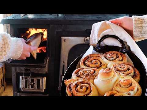 Видео: Прогулялся весь день, чтобы испечь здесь 🔥рецепт шведских булочек с корицей