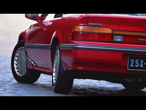 Видео: Полноуправляемое шасси 4WS: зачем машинам задние подруливающие колеса