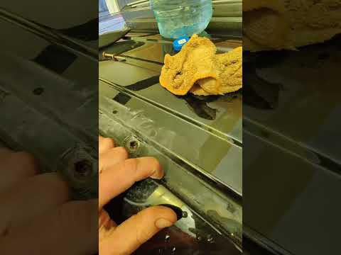 Видео: Ford Explorer 5 затекает вода через крышу багажника