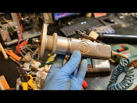 Видео: ШОК! НАХОДКИ ИЗ ЗАПРЕЩЕННОЙ МЕТАЛЛОБАЗЫ В БЕЛЬГИИ # 472 СВЕЖИЕ НИШТЯКИ