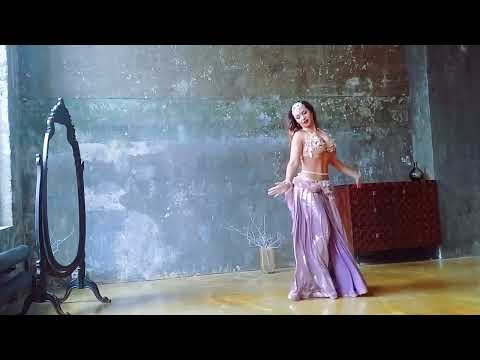 Видео: Танец «Пластичные руки». Восточные танцы для начинающих.