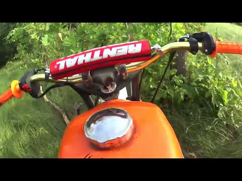 Видео: НЕМНГО НЕ УДАЧНОЕ ПОКОРЕНИЕ ГОРЫ НА СТАРОМ МОТОЦИКЛЕ ИЖ 😉