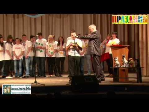 Видео: КВН-Веселая мода 2012 - Торез.mov