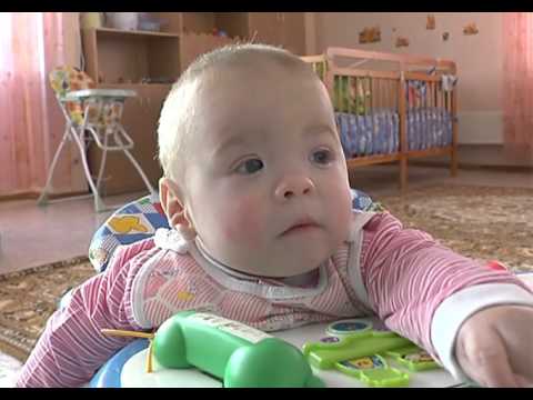 Видео: Рубрика РТС "Жду маму" (Женечка)