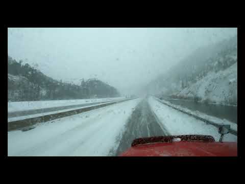 Видео: Зимние дороги США