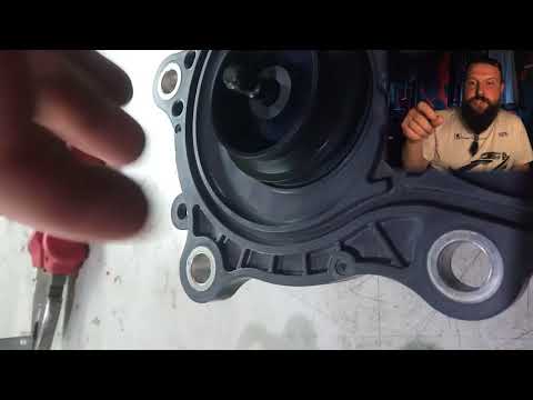 Видео: #3 Toyota Prius 30 и dtc OBD2 Ошибка P261b помпа охлаждения двигателя