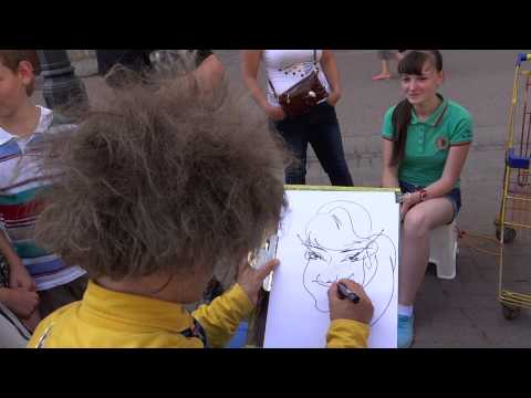 Видео: шаржи