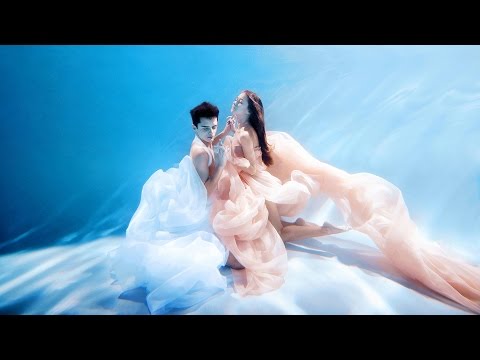 Видео: Слава Гребенкин - подводная съёмка и позирование в студии Аш2Ноль