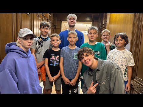 Видео: KR band едут в приют "Счастье дарить счастье"