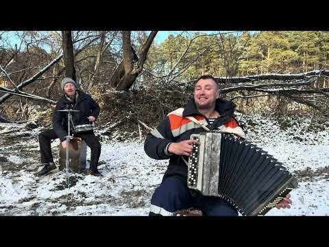 Видео: ЭТО ПРОСТО ШЕДЕВР ! ! ! ♫ ♫ На Белом Покрывале Января на Баяне . . .