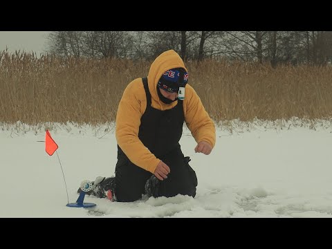 Видео: Озеро ВУОКСА.ЖЕРЛИЦЫ.ЩУКА ЗИМОЙ.РЫБАЛКА в Ленинградской области.