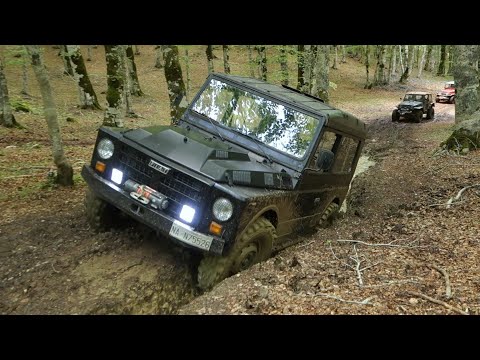 Видео: Туда, куда отваживаются только подготовленные внедорожники!
