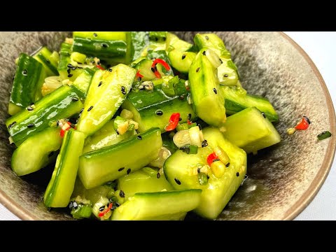 Видео: Простой и Вкусный Салат из Огурцов! Бесподобный на вкус! Все дело в заправке. Легкий салат на ужин.