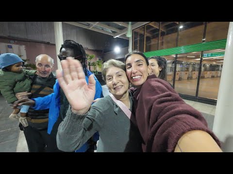 Видео: СЕМЬЯ КАБРЕРА ПРИБЫВАЕТ В КЕНИЮ!!!