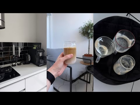 Видео: Первый запуск новой кофемашины Delonghi Eletta Explore 🌪️🖤☕️Организовали кофейный уголок на кухне🪴☕️