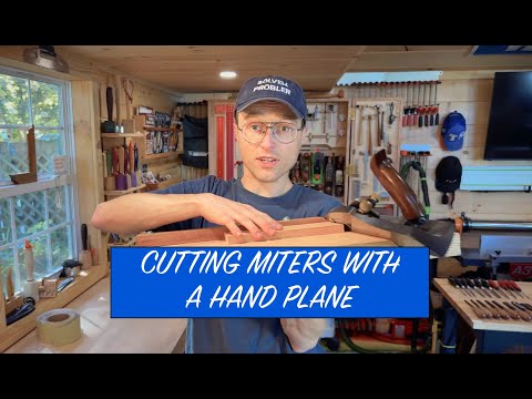 Видео: Резка под углом ручным рубанком