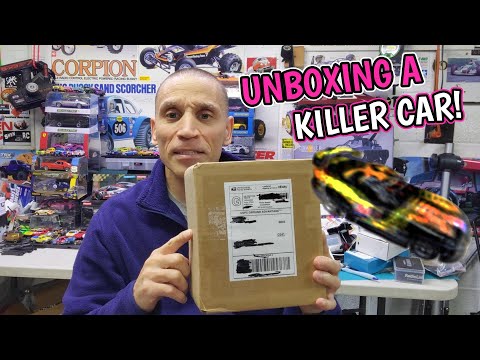 Видео: 132 Slot Car Распаковываем устрашающую классику, на которой никто не хотел участвовать в гонках!