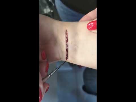 Видео: Вскрытие вены. Грим.