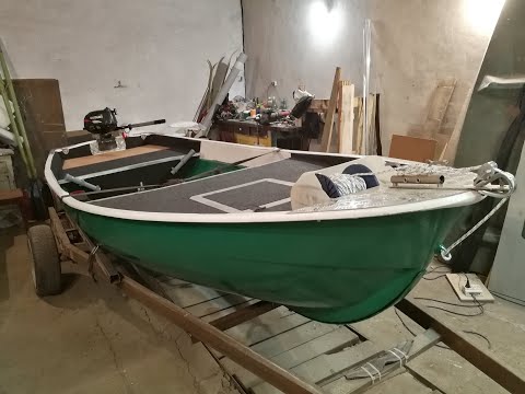Видео: Пластиковая лодка . Ремонт и тюнинг . (5)