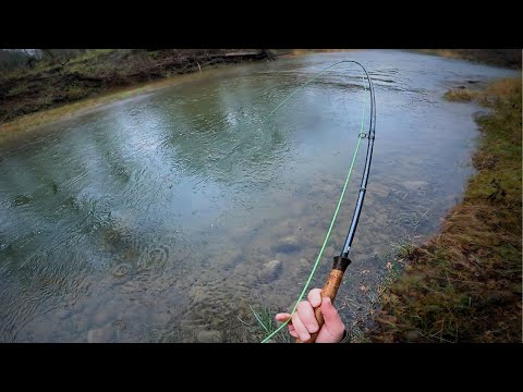 Видео: Холодно, сыро и оно того стоит: ловля стальноголового лосося в суровых условиях