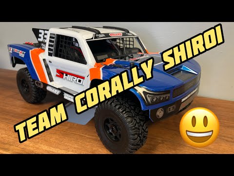 Видео: Короткий грузовик команды Corally Shiroi 1/8 6s Lipo Beast: первый взгляд и распаковка