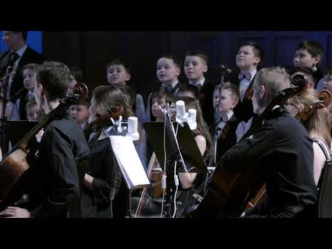 Видео: Капелла мальчиков Дмитрия Железнова - Queen  Bohemian rhapsody