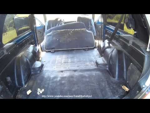 Видео: Покупка Б.У. НИВЫ 4-я ч. Осмотр салона НИВЫ. Была утоплена машина или нет