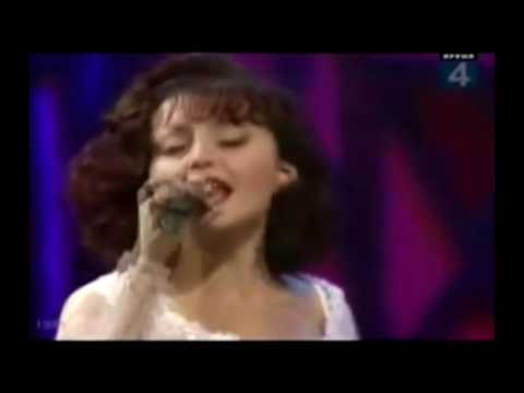 Видео: Анжелика Варум - Городок