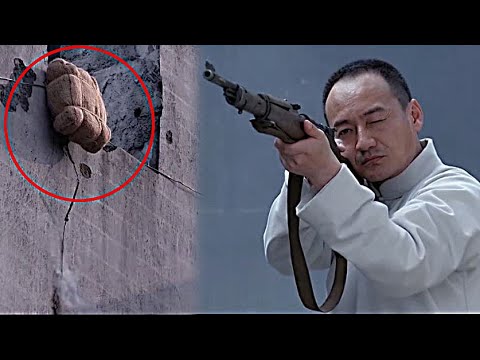 Видео: Японцы хотели взорвать стену уезда, но снайпер выстрелил и сломал фитиль.