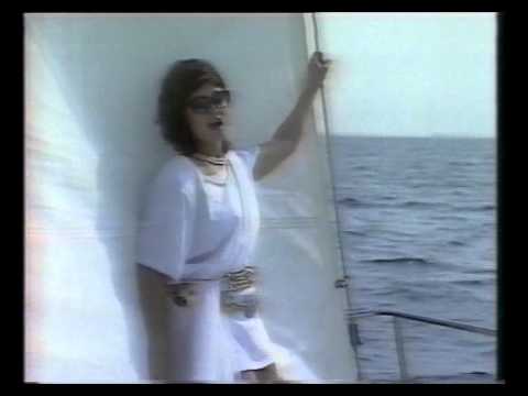 Видео: София Ротару Чайные розы в купе