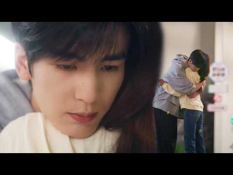 Видео: Босс был в плохом настроении, и Золушка крепко обняла его, чтобы утешить!