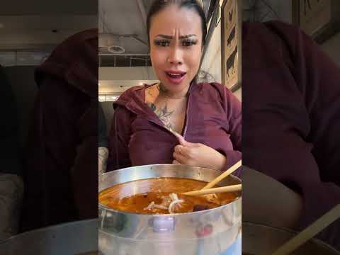 Видео: Бун Бо хюэ или фо?