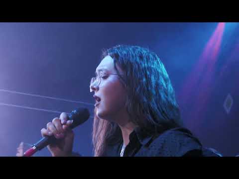 Видео: TeenSkiniya "С ангелами в небе"