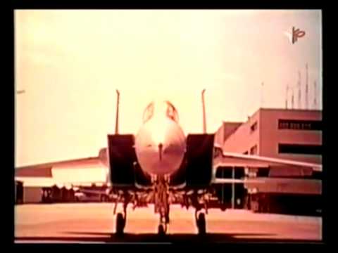 Видео: F-15 Eagle. Знаменитые самолеты.