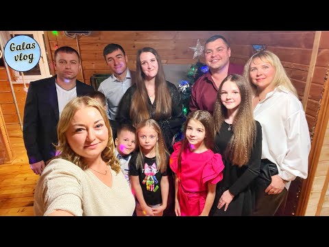 Видео: VLOG 💙 ВСТРЕЧАЕМ НОВЫЙ 2023 ГОД 🎄🤶 Москва