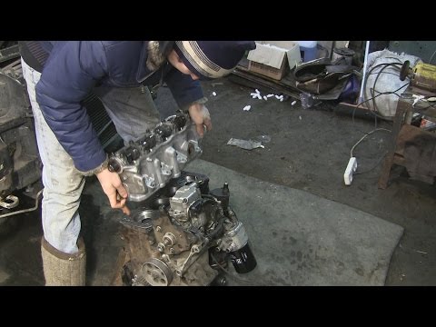 Видео: 1.9 turbo diesel ставим и затягиваем головку блока цилиндров часть 14