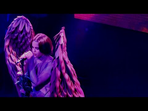 Видео: Сюзанна - Всё / Импровизация / Ukulele / Планета / Бездумное счастье @ Урбан, Москва, 28.05.2022