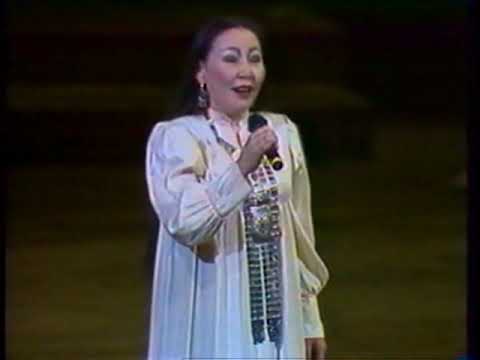 Видео: Раиса ЗАХАРОВА. Иhит, Олонхо дойдутун о5ото. Слушай, дитя Земли Олонхо. Из семейного архива.