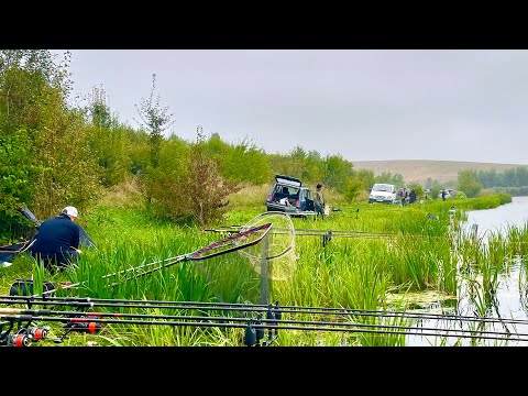 Видео: ОСІННІЙ АНШЛАГ НА ОЗЕРІ. Ледь знайшли місце, але рибу зловили