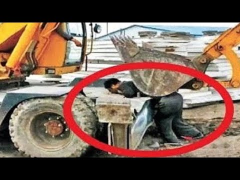 Видео: Такое Редко Увидишь! Ошибки Работников Снятые на Камеру