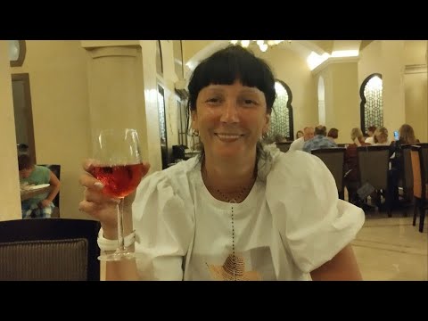 Видео: На бассейне. Обзор номера. Отдых в Miramar Al Aqah Beach Resort. OAЭ