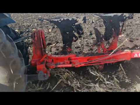 Видео: Оранка Massey Ferguson 5711 + Оптикон Мастер А3