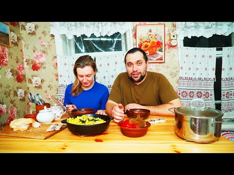 Видео: ОБЖИВАЕМ СТАРЫЙ ДЕРЕВЕНСКИЙ ДОМ | ПОСТАВИЛИ НА ЗИМУ ПЕЧЬ И ЗАКВАСИЛИ КАПУСТУ | СТРОЮ ПРЕДБАННИК