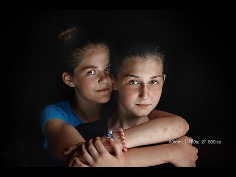 Видео: Как фотографировать детей. Портретная съемка при естественном свете. Съемка с отражателем