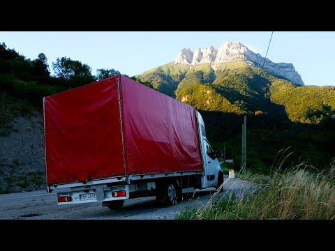 Видео: ПРАЦЮЮ на бусі ЯК ЧОРТ. ТРИМАЮСЯ З ОСТАННІХ СИЛ.