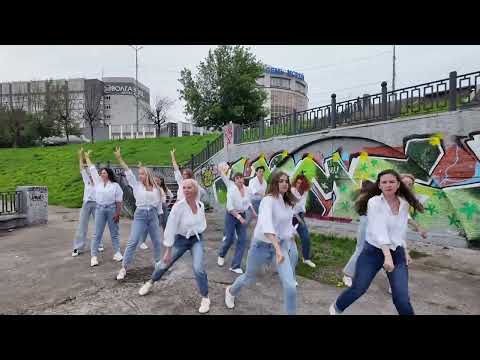 Видео: Выпускной 2024, гимназия №12, Тверь. Танец родителей, клип на песню «Паруса» Zivert , Мот #ТвойХод