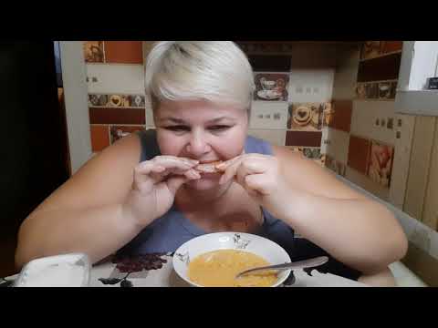 Видео: МУКБАНГ злая надька беляши огонь