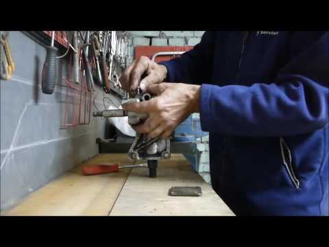 Видео: Рулевое управление   на минитрактор изменение  вращение рулевого вала, колонки