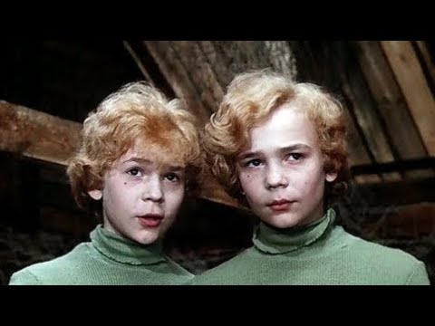 Видео: Как ВЫГЛЯДЯТ актеры из фильма Приключения Электроника спустя 40 лет. Будете удивлены...!