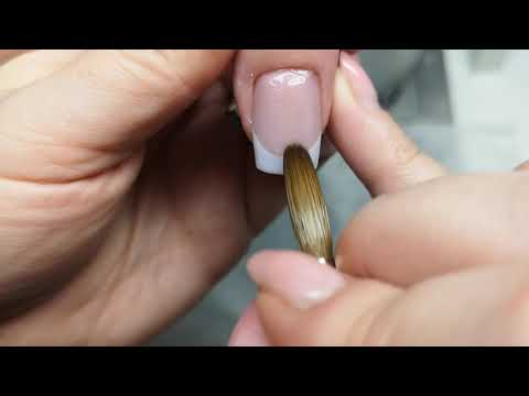 Видео: Коррекция ногтей. Белый акриловый френч. пошаговая выкладка акрила